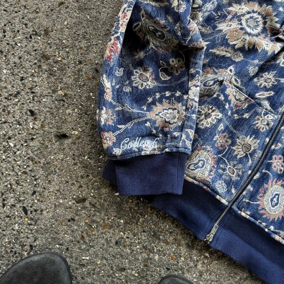 Blue & Beige Patterned Zip-Up Sweatshirt - Excellent Condition & Cozy! - Picture 3 of 3